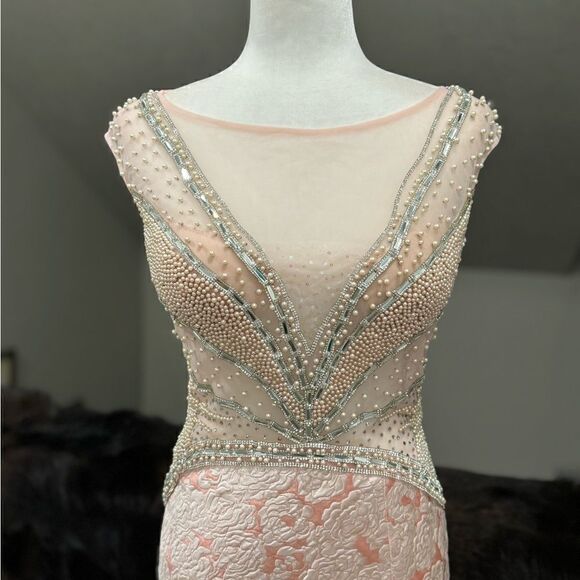 Custom Design Sample, Stunning Beads/Rhinestones Jacquard Brocade Fishtail Gown - Picture 3 of 15